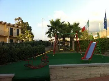 Nebros Di Baia Nebrodi 3*